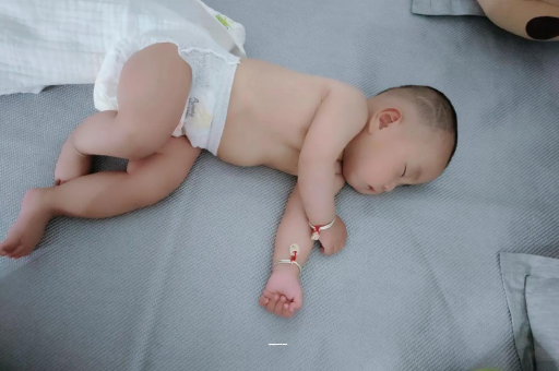 六安三个月宝宝头围 六安三个月宝宝头围